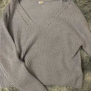 Women's light purple V-Neck Sweater